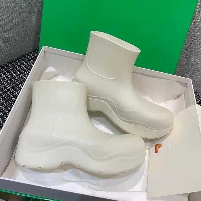 Bottes de pluie minimalistes de couleur unie pour femmes, bottes Chelsea avec semelle épaisse, plate