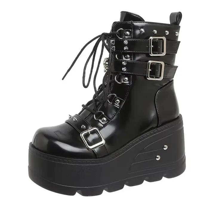 2025 nouveau Punk femmes bottes compensées dames chaussures en cuir verni botte Rivets Cosplay botti