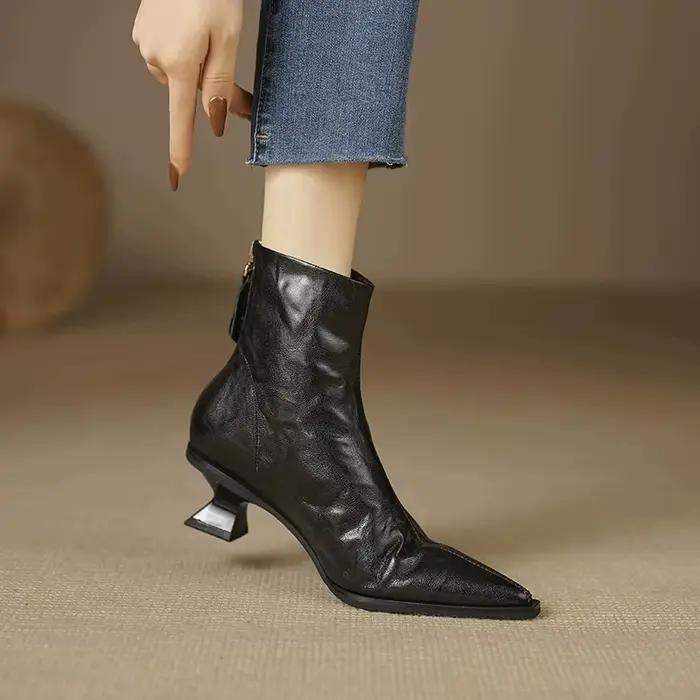 Bottes nues pour femmes, bottines rétro françaises à bout pointu et talon de chat, nouvelle collecti