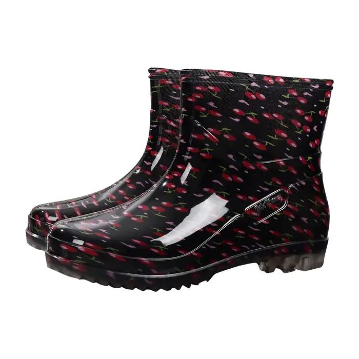 Botte de pluie populaire pour femmes, joli motif Floral, Design à la mode, bottes utiles pour les jo