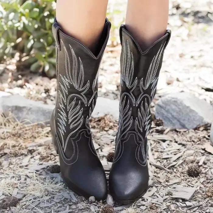 Bottes d'hiver punk 2026 tendance, chaussures à enfiler élégantes pour femmes, bottes de chevalier d