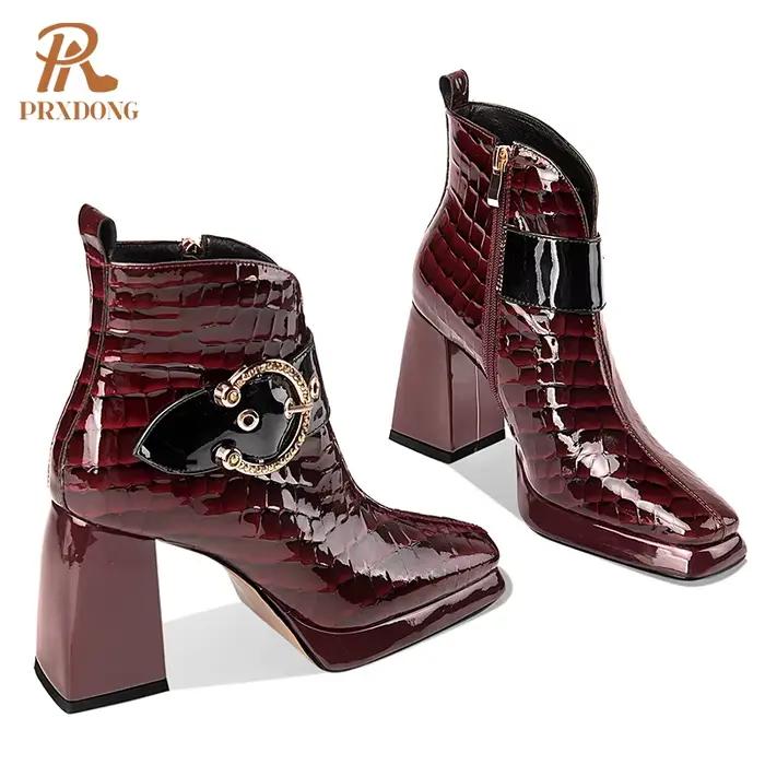 Bottines en cuir véritable pour femme, chaussures de haute qualité, talons hauts, plateforme à boucl