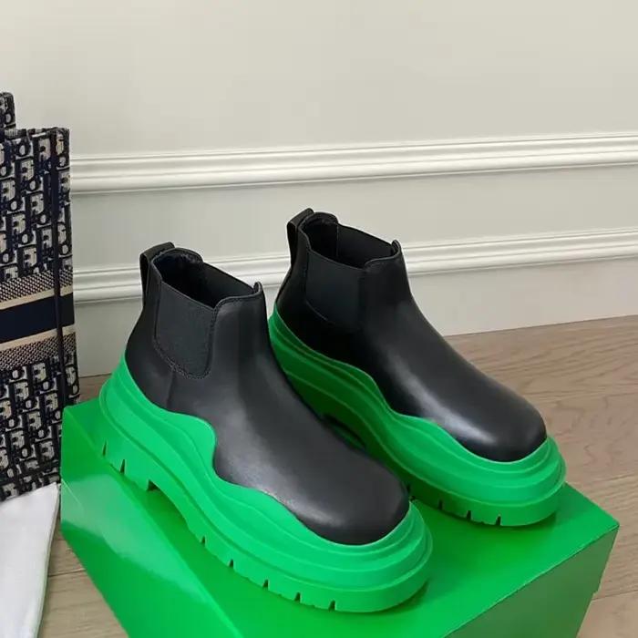 Bottes Chelsea en cuir pour femmes, modèles de Couple, grande taille, mi-bottes à plateforme, bout r