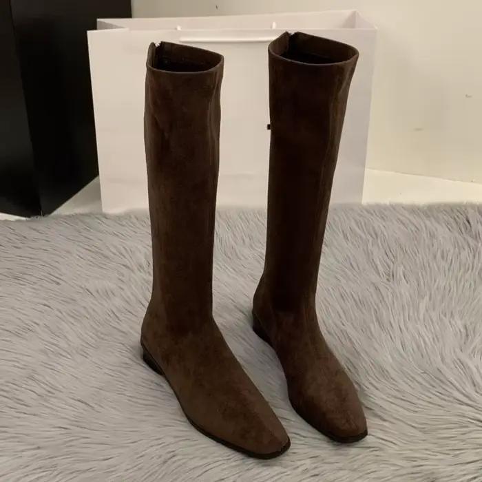 Nouveau daim chaud mode Chelsea bottes 2025 automne concepteur rétro dames genou bottes hautes confo