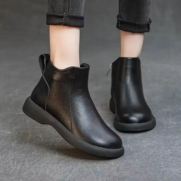 Bottines en cuir à bout rond pour femmes, chaussures courtes en fourrure, plates, à la mode, chic et