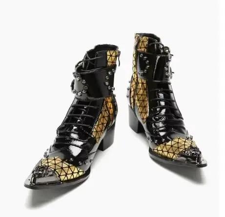 Bottes pointues en cuir verni pour hommes, bottes de rinçage structurées en métal, chaussures à rive