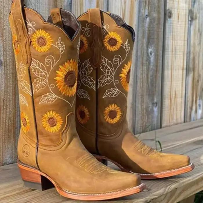 Bottes rétro brodées élégantes pour femmes style Western occasions spéciales printemps automne ```