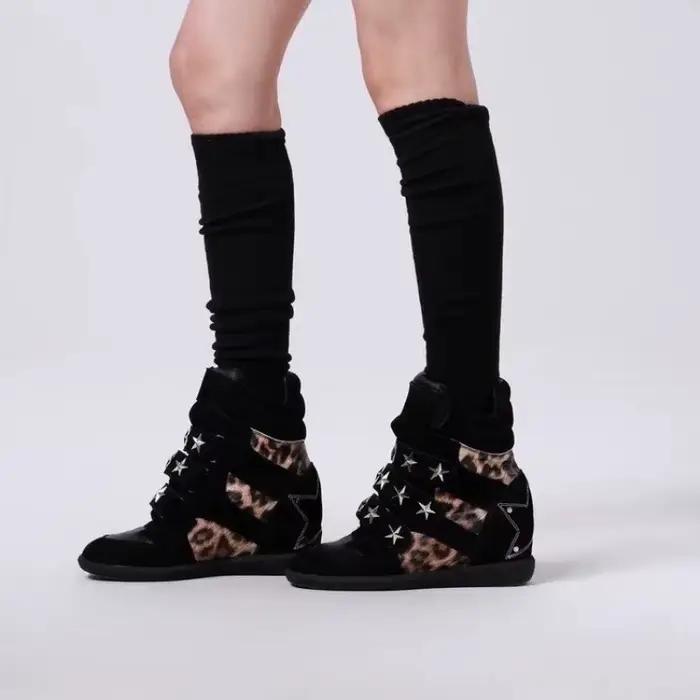 Bottines de loisirs à bout rond et rehaussées