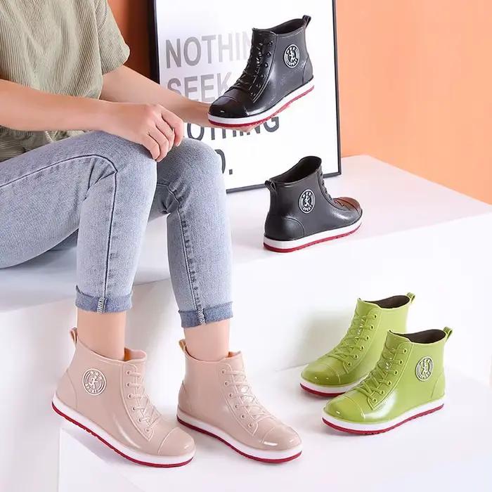 Bottes de pluie en peluche doublées de fourrure pour femmes