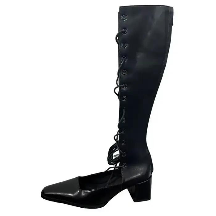 Bottes hautes ajourées pour femmes