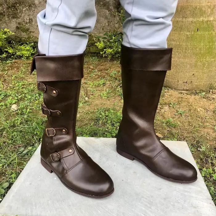 Bottes Steampunk Médiévales pour Hommes 2026 – Chaussures de Cosplay Halloween Renaissance, Carnaval et Scène, pour Costumes de Jeu de Rôle