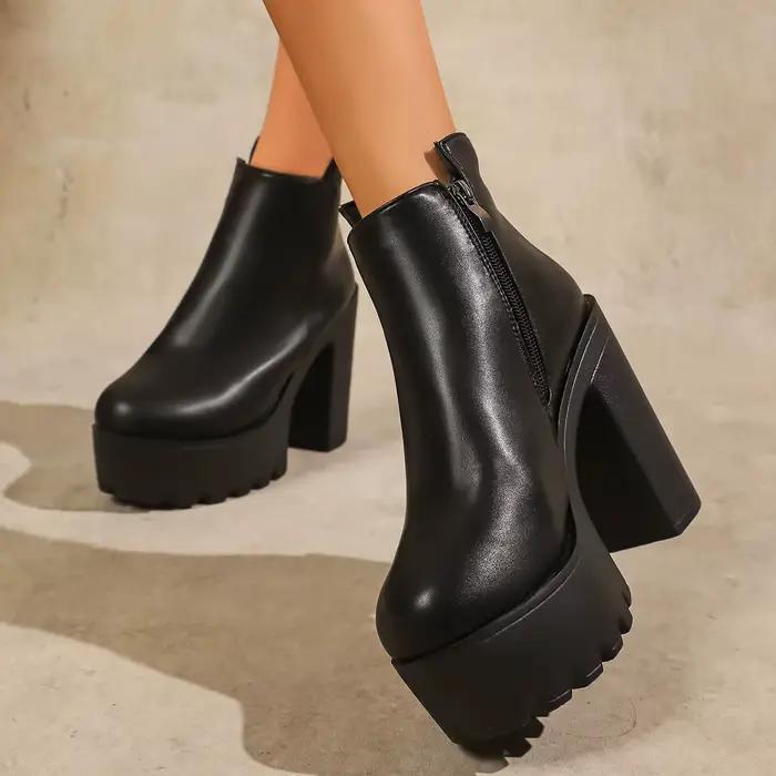 2025New bottes à talons Super hauts chaussures à talons hauts bottes courtes à talons épais automne hiver plate-forme imperméable bottes simples pour femmes