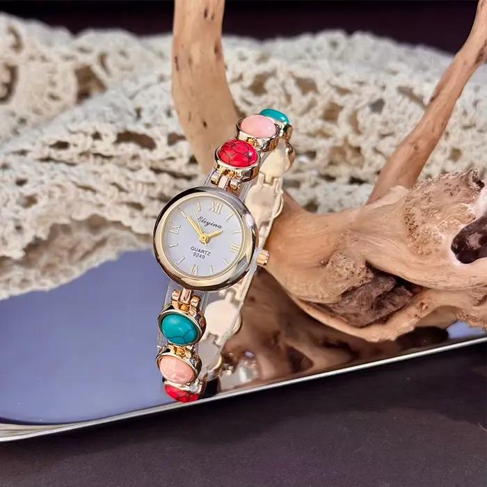 Montre-Bracelet Turquoise colorée pour femmes, nouvelle montre à Quartz de luxe populaire, Vintage, pierre intégrée, élégance