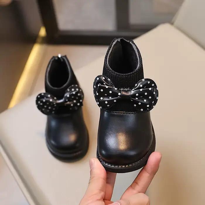 JGSHOWKITO Bottes à pois pour filles, bottes courtes antidérapantes avec nœud décoratif, bottes courtes de princesse antidérapantes pour enfants, bottines d'automne et d'hiver pour enfants