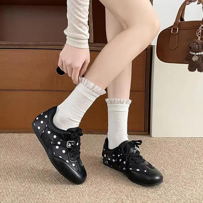 Chaussures vulcanisées à talon plat à pois de style coréen pour femmes, baskets, chaussures de sport