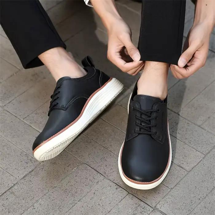 2025 bottes pour hommes mode chaussures de marche simples tendance mode bout large chaussures décontractées chaussures de sport confortables