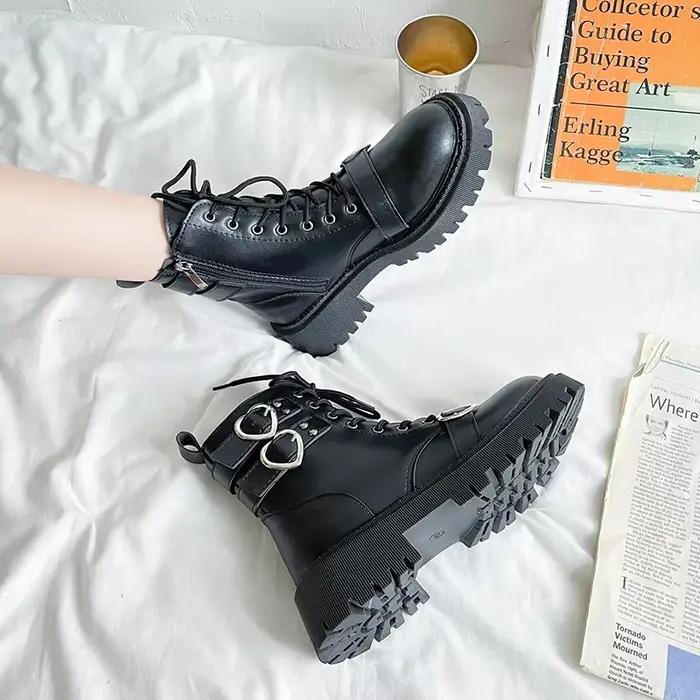 Bottes de rinçage à plateforme épaisse pour femmes, cuir PU, optique, bottes courtes astronomiques, chaussures de moto noires, cœur strucunky, automne 2024