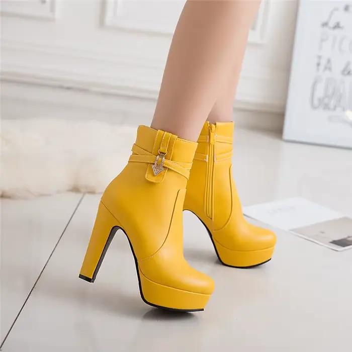 Bottines blanches à plateforme pour femmes, chaussures à talons hauts avec boucle, jaune et noir, bottes courtes pour dames, grande taille 50, automne hiver
