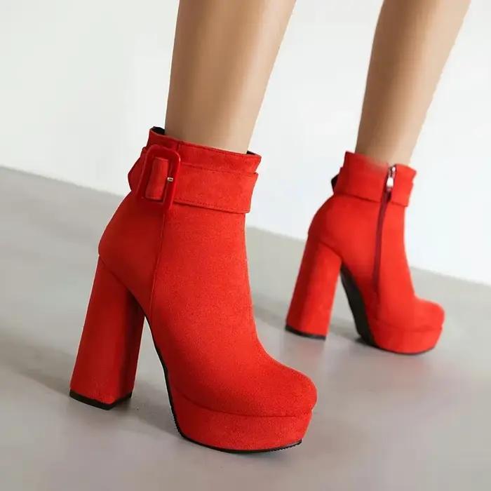 Flock Faux daim rouge noir bout rond femmes chaussures large grande boucle ceinture bloc talons hauts cheville mode hiver avertir plate-forme bottes