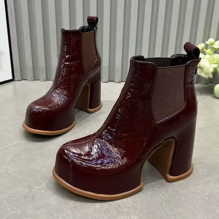 Nouvelles Bottes à Talons Hauts pour Femmes 2026 – Chaussures de Luxe Tendance à Talon Carré, Bottines d'Hiver de Créateur, Escarpins Tendance Femme, Bottes Chelsea