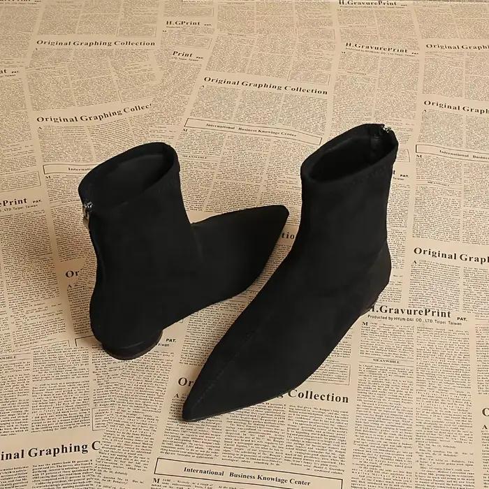 Bottines modernes à talons bas pour femme