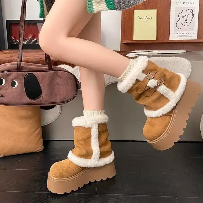 Bottes de neige rétro en fourrure pour femmes, bottes chaudes en coton épaissi avec doublure en polaire, style romain à enfiler, chaussures d'hiver à coupe basse