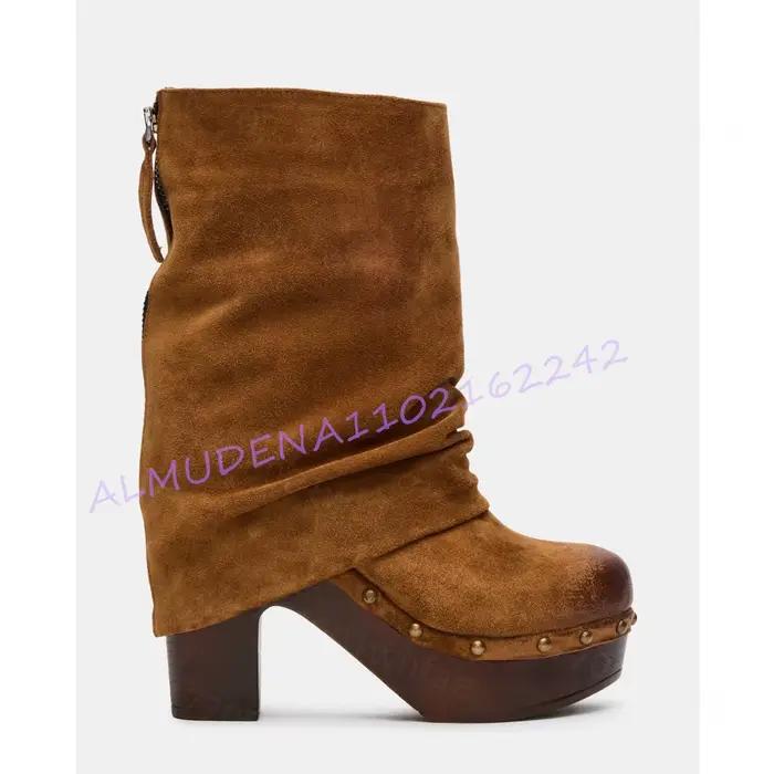 Bottines en daim marron pour femme, à plateforme, talon carré, bout rond, style souple, avec clous décoratifs, semelle en bois, chaussures décontractées et tendance