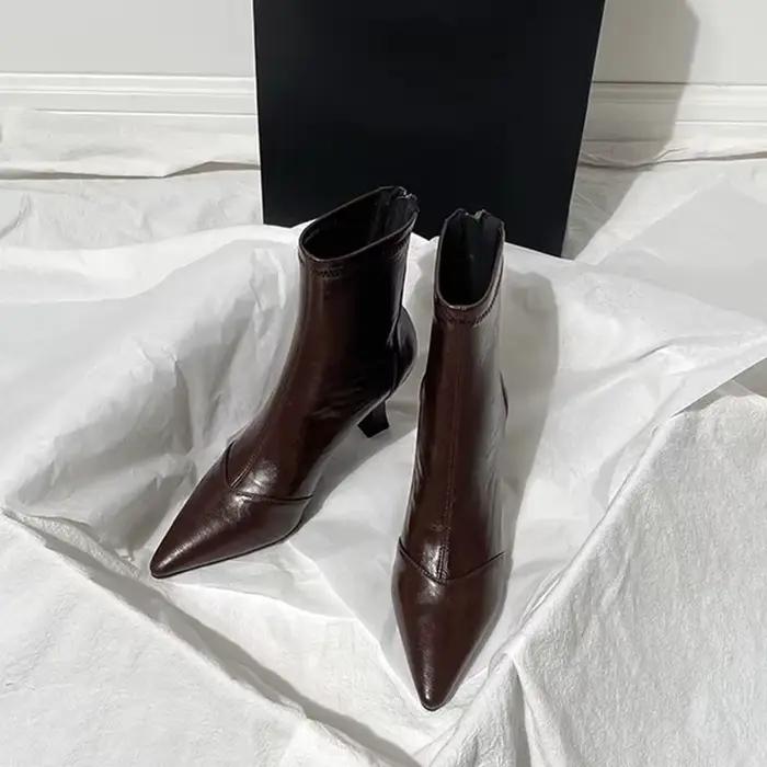 Bottes skinny à talon chaton épissé, bout pointu, fermeture éclair, cuir souple, semelle souple, talons chaton