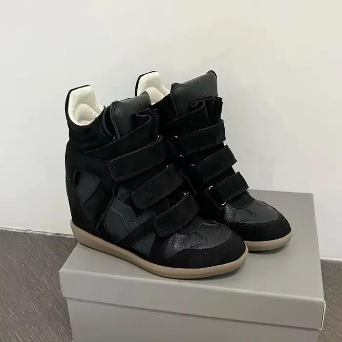Bottines femme 2026 cuir véritable talon caché plateforme baskets design moderne couleurs empiècements ocassions spéciales