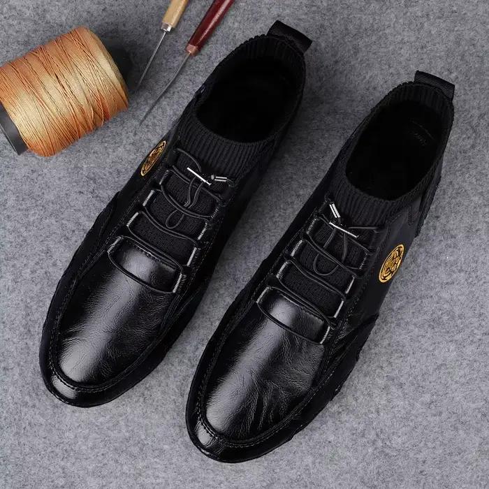 Bottes en cuir véritable pour hommes, bout rond, plissé, bandes élastiques résistantes, confortables et durables pour toutes les occasions spéciales et quotidiennes