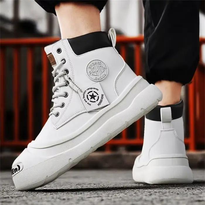 Bottes quatre saisons pour hommes, nouvelles bottes décontractées à tige haute, semelle souple, antidérapantes, confortables, bottes d'extérieur, à la mode, Joker, bottes de travail pour jeunes