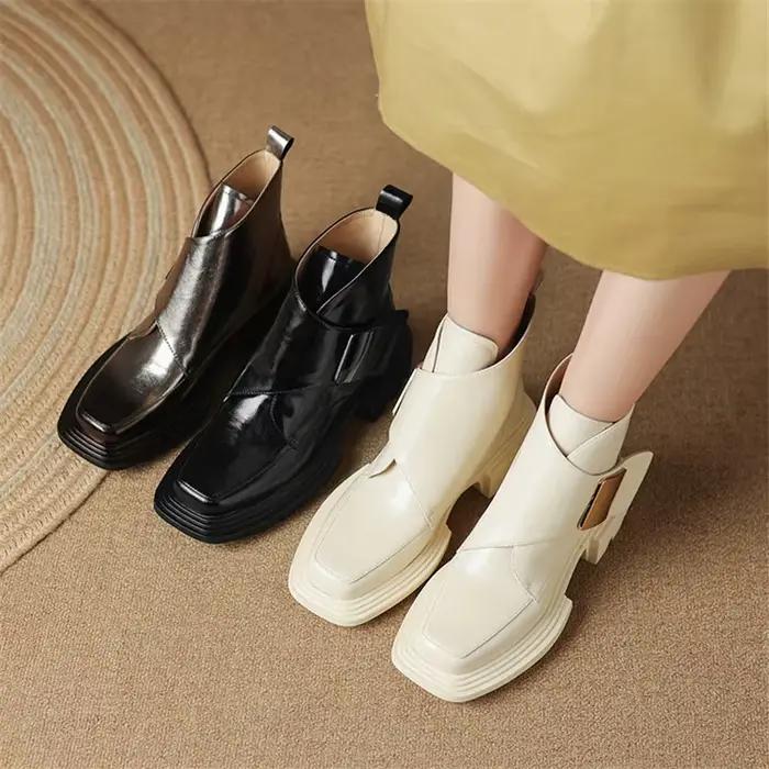 Bottes d'hiver en croûte de cuir pour femmes, bout carré, talon épais, plateforme, talons hauts, bottes courtes, chaussures concises pour dames, nouvelle collection