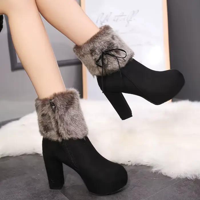2025 chaussures d'hiver femmes talons hauts bottes fourrure chaussures chaudes bottes de mode dames hiver talons hauts Super carré talon haut 10 cm