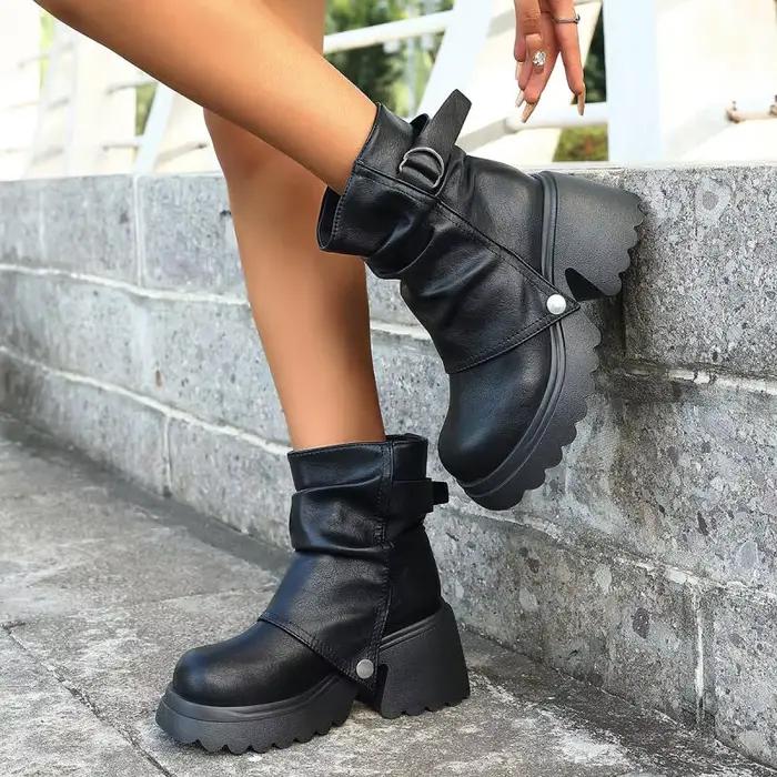 Bottines gothiques noires à plateforme épaisse pour femme