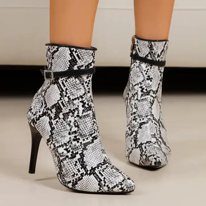 2025 nouvelles femmes bottes courtes à talons hauts fermeture éclair latérale boucle de ceinture à la mode talon mince