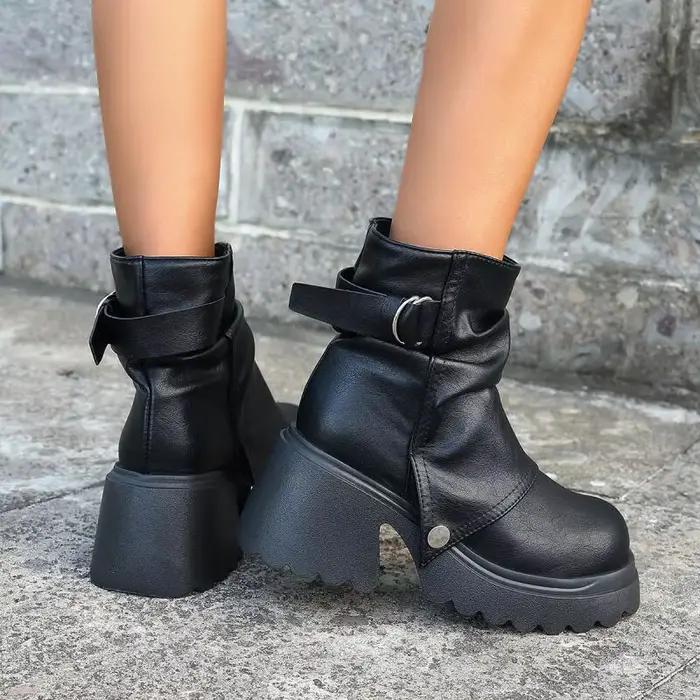 Bottines gothiques noires à plateforme épaisse pour femme