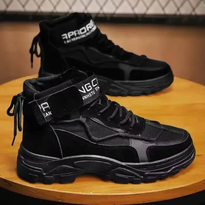 2025 hommes bottes tactique militaire Combat bottes hommes bottines en plein air randonnée chaussures léger antidérapant hommes désert Botas chaussure de travail