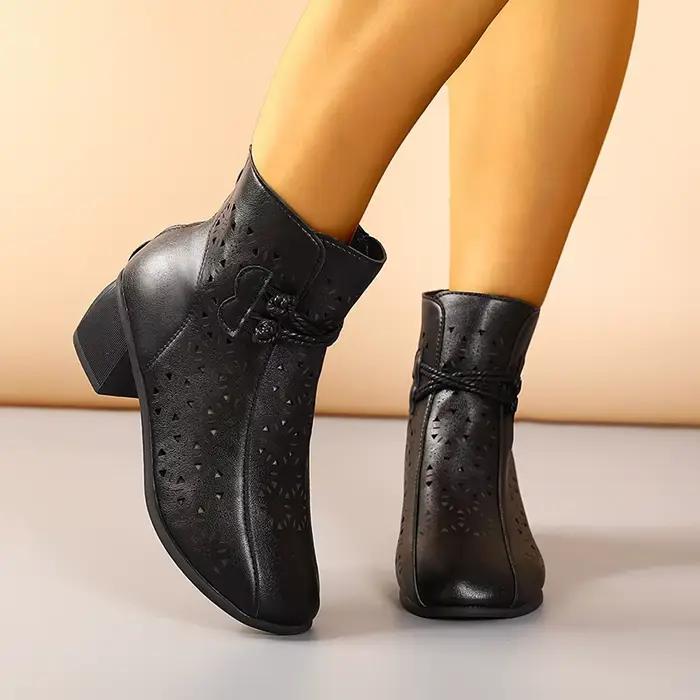 Bottines à talons mi-hauts et semelle souple ajourée pour femmes
