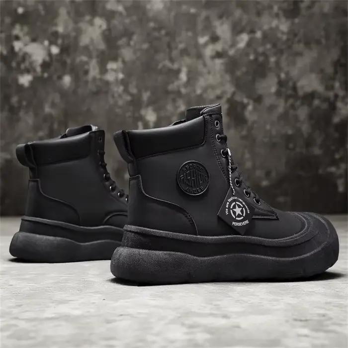 Bottes quatre saisons pour hommes, nouvelles bottes décontractées à tige haute, semelle souple, antidérapantes, confortables, bottes d'extérieur, à la mode, Joker, bottes de travail pour jeunes
