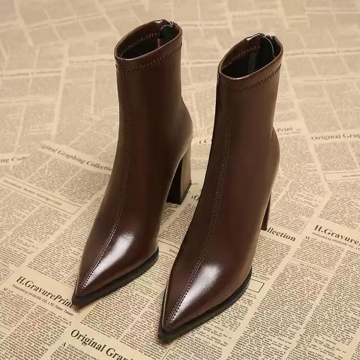 Bottes courtes pointues haut de gamme pour femmes