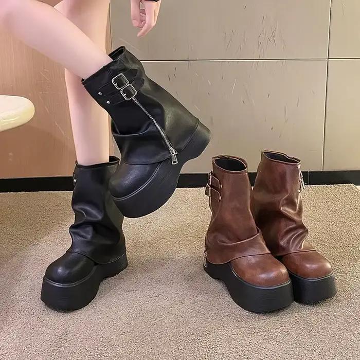 Bottines en cuir souple mi-mollet pour femme
