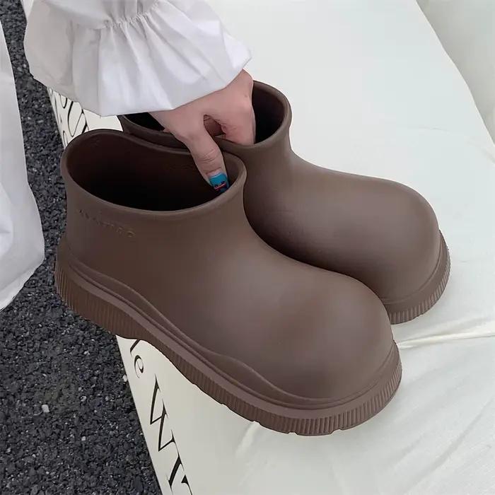 Nouvelles bottes de pluie à bout large pour femmes