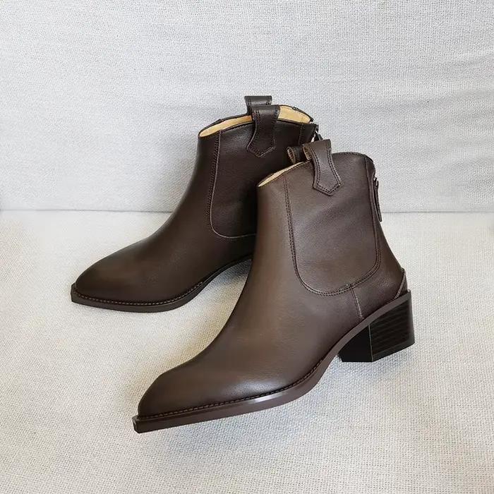 Bottines Chelsea classiques en cuir véritable pour femme, bottines à bout pointu et talon compensé, bottes de Cowboy simples et confortables, automne 2025
