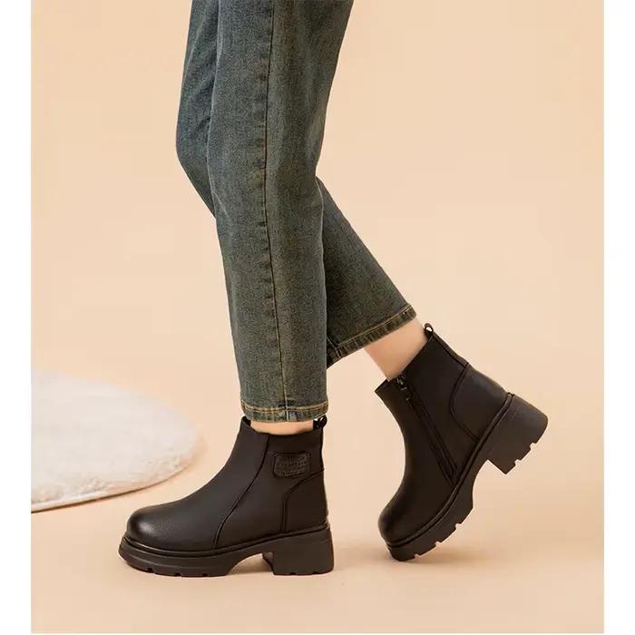 2025 chaussures d'hiver femmes talons hauts bottes Style britannique chaud en peluche