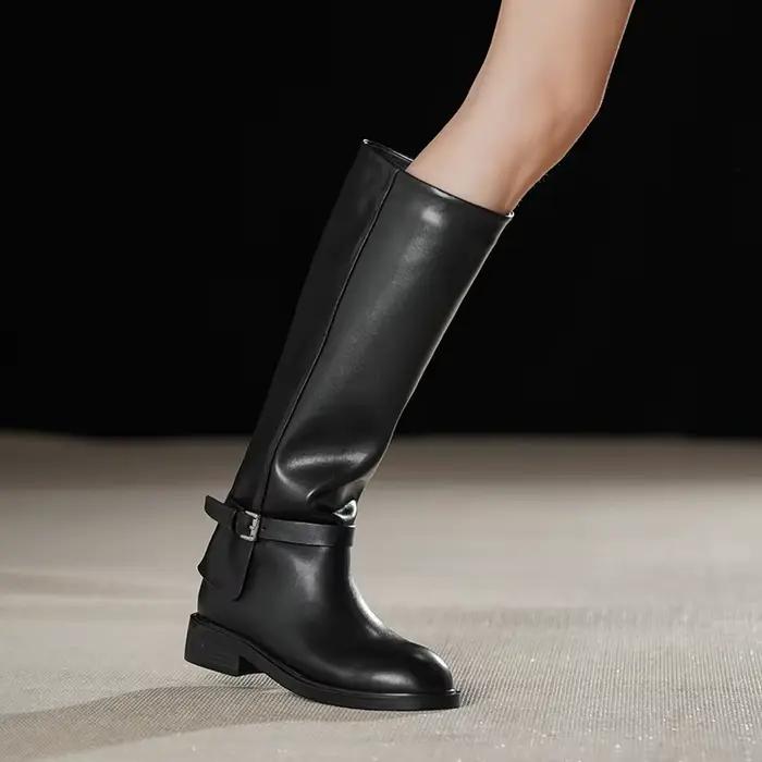 Bottes d'équitation de rue noires de styliste