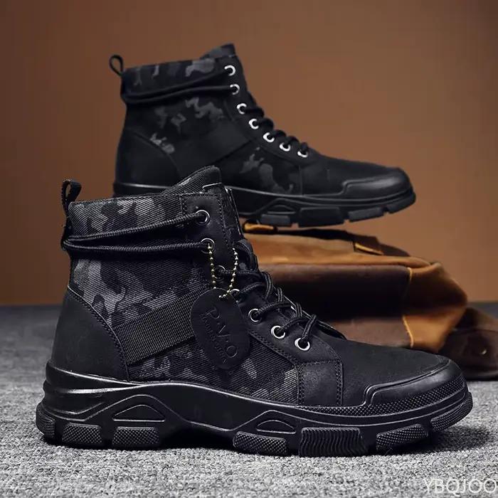 Hommes bottes décontracté en plein air désert