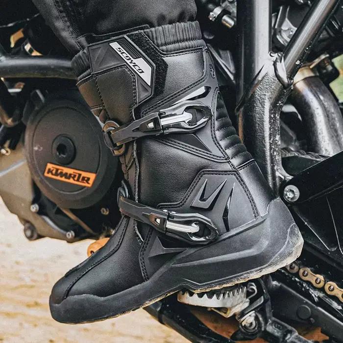 Bottes de moto imperméables et antidérapantes