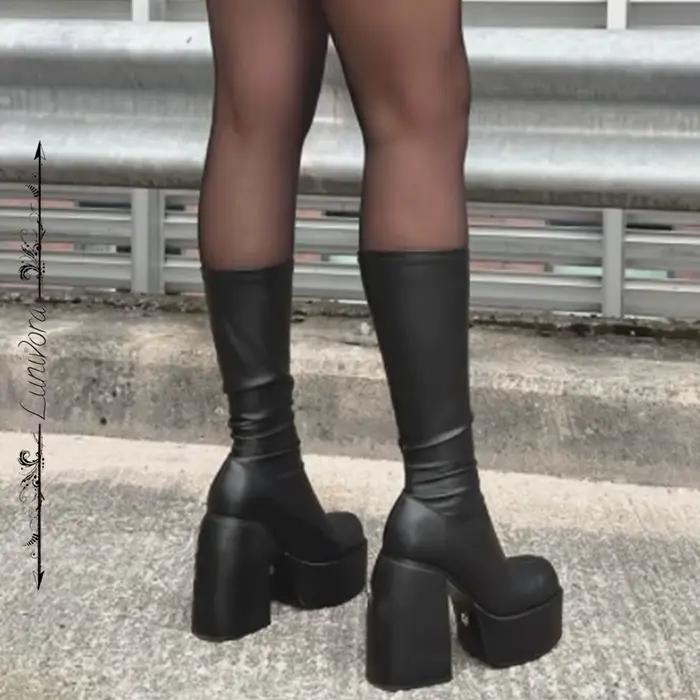 Bottes élastiques serrées à plateforme épaisse pour femmes