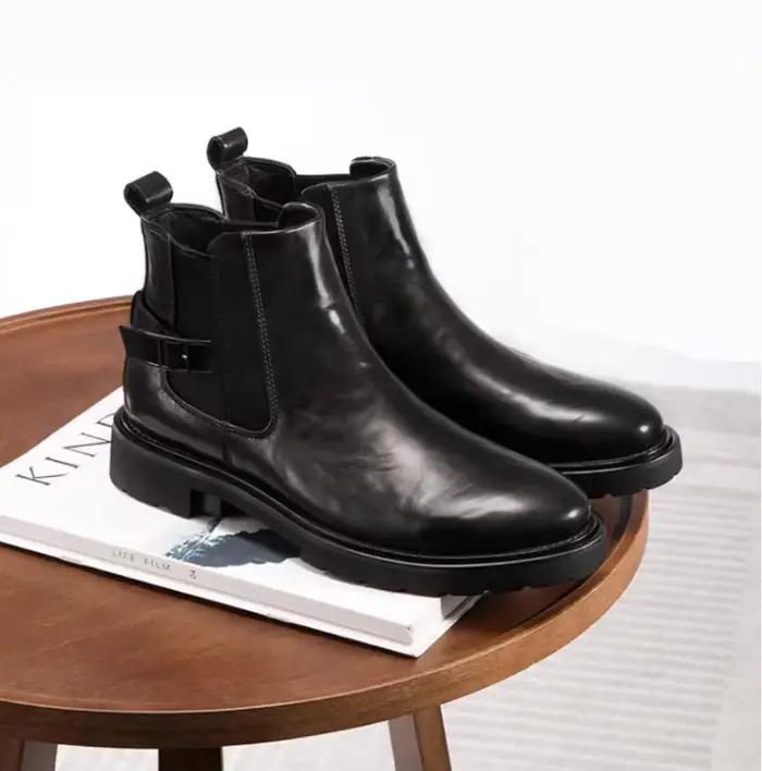 Nouvelles bottes en cuir d'affaires d'automne et d'hiver