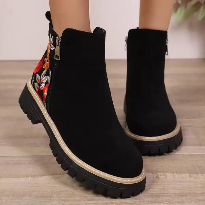 Bottines Chelsea noires en daim brodées de fleurs colorées pour femme